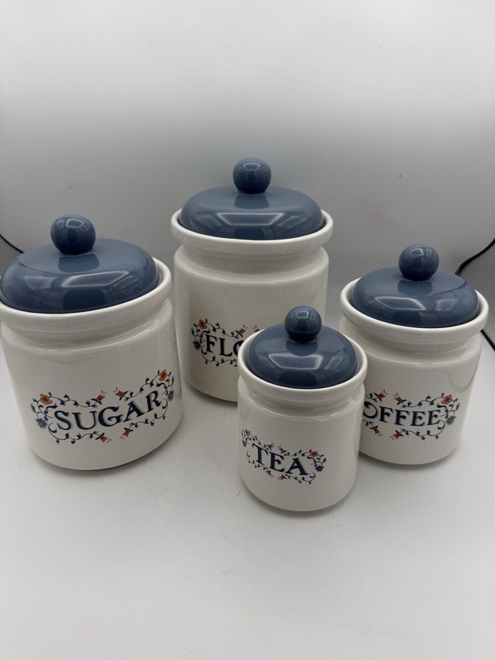 Vintage Jay Blue & White Floral Cottagecore 4 Piece Canister Set EUC Granny Core